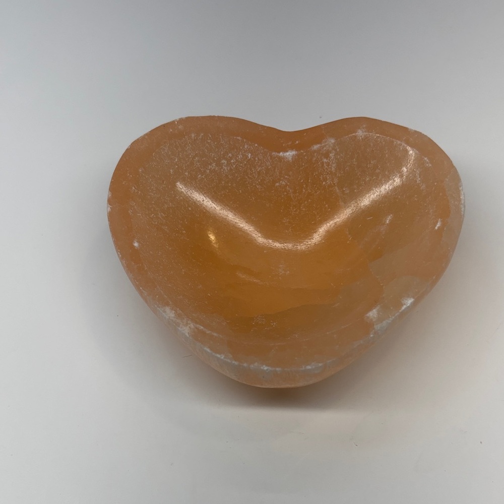 Heart-Shaped Tangerine Selenite Decorative Bowl